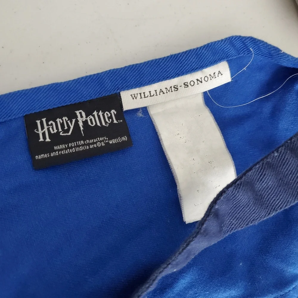 Williams Sonoma Harry Potter Ravenclaw Adult Apron Pocket Wizarding World Chef
